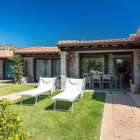 Villetta Nibbaru -natura E Piscina Condivisa- * Nuragheddu